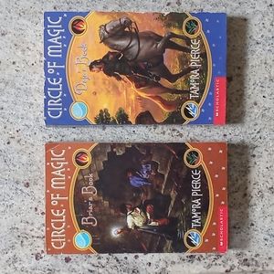 😸BOOKS : Circle of magic